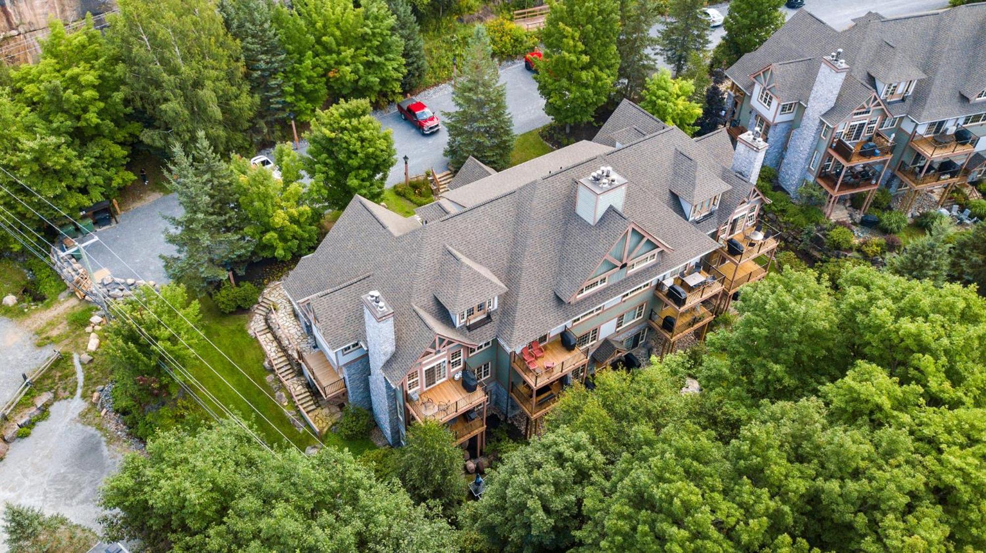 Les Falaises Tremblant - Ski Inout Condo W2Bdrs มงต์-ทร็องบล็องต์ ภายนอก รูปภาพ